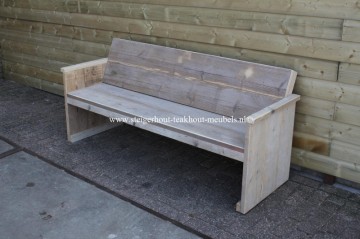 1 steigerhout bank design