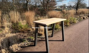 Douglas bartafel poot schuin n