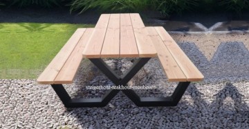 Douglashout picknicktafel x