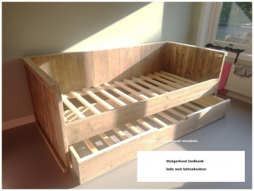 Lade met lattenbodem n