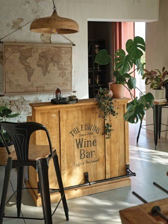 Mangohout bar sfeer 0