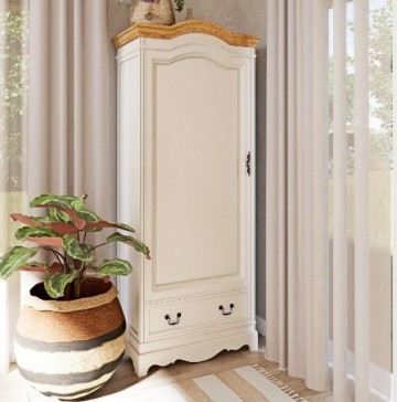 Opbergkast dicht wit creme sfeer