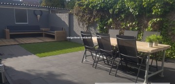 Steigerbuis tafel sfeer tuin 442 n