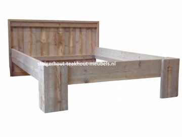 Steigerhout blokpoot bednaam