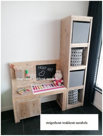 Steigerhout boekenkast luxe sfeer n