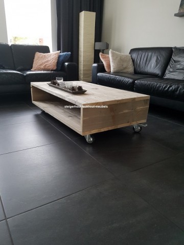 Steigerhouten  salontafel wiel n