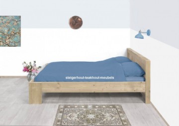 Steigerhouten bed blokpoot n