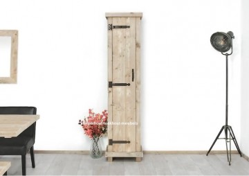 Steigerhouten kast  n