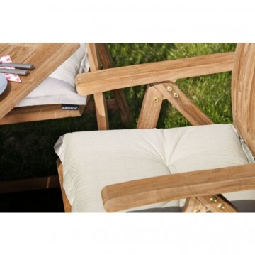 Teakhout klapstoel met armleuning sfeer