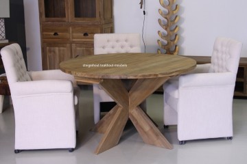 Teakhout ronde tafel met kuispoot b n