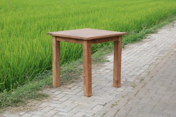 Teakhout tafel dengkleh vierkant