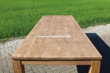 Teakhout tafel renkum halus lesung dichtbij n