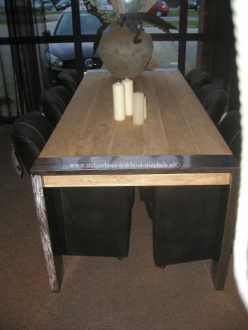 Teakhout20tafel20industrial20met20naam20